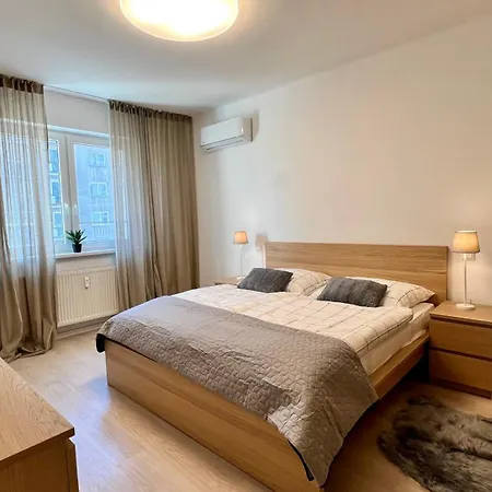 Priestranny Apartman Blizko Centra Apartment *